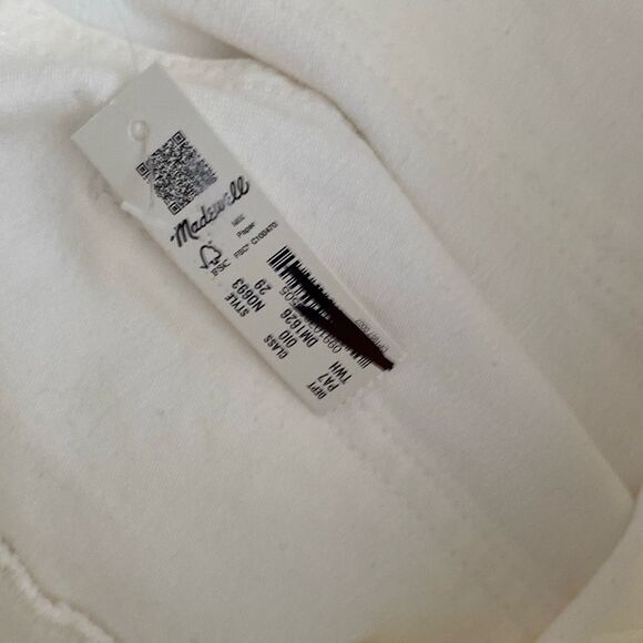 Madewell The Curvy Emmett Wide-Leg Jeans in Tile White: Welt Pocket Edition Whit - Picture 11 of 12